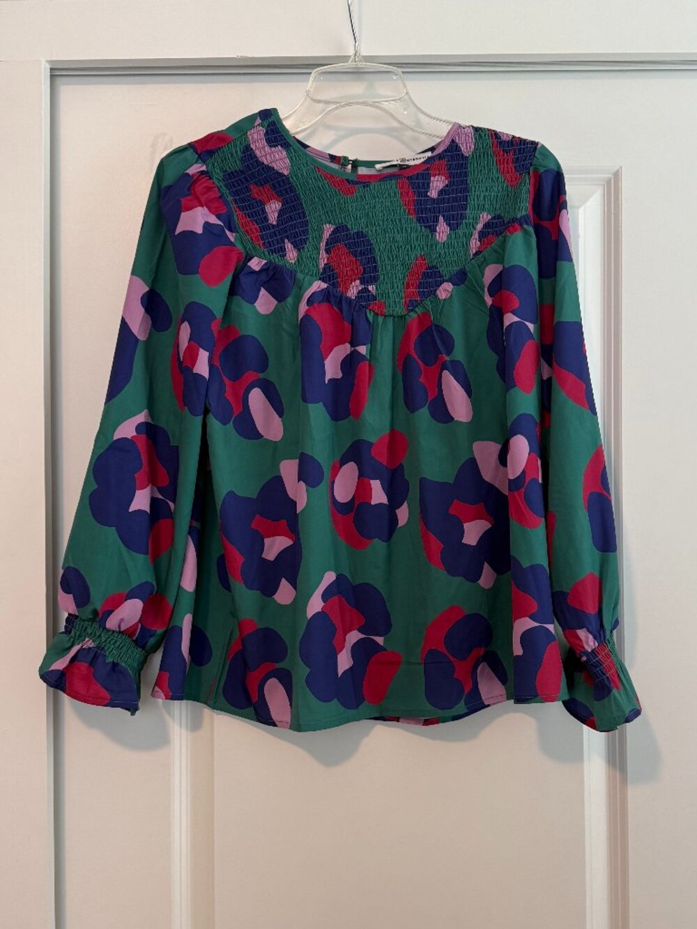 Michelle McDowell Green Long Sleeve Blouse Excellent Condition Size Medium